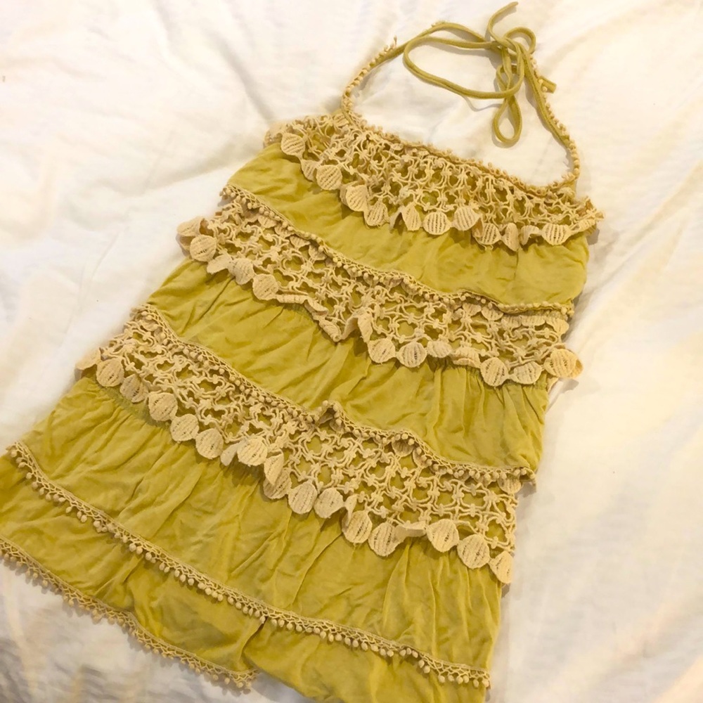 Francesca’s chartreuse dainty lace halter top XS